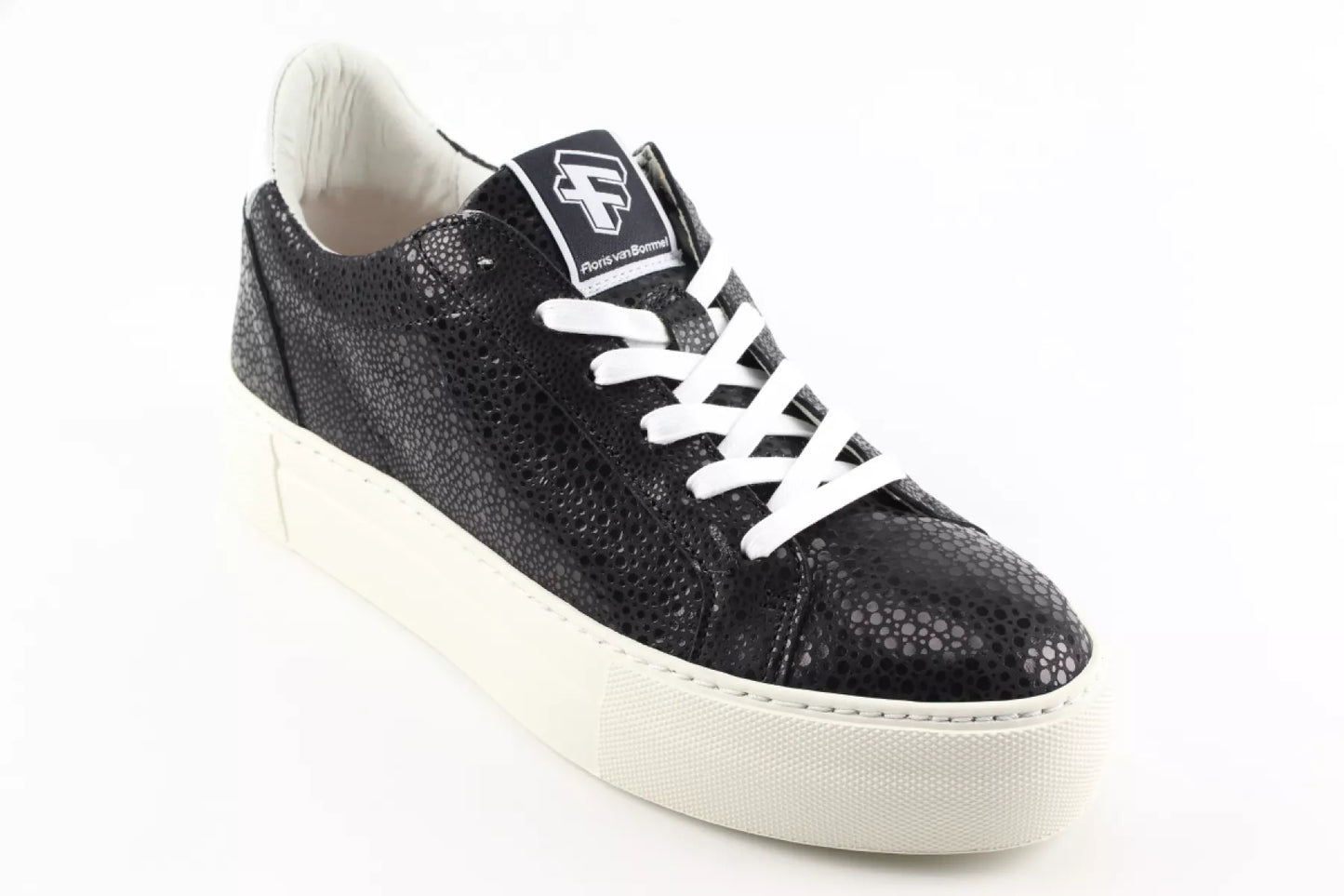 Floris van Bommel Floris van Bommel Vinni 05.31.SFW-10059-10-03