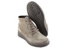 Dames  Veterboots Hartjes Country 2202 /30.09.00. Direct leverbaar uit de webshop van Reese Schoenmode.